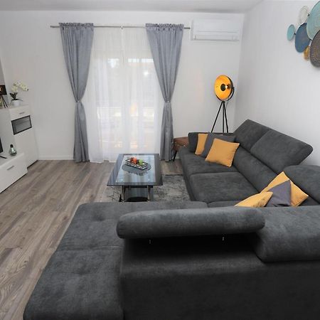 Apartman Perla Deluxe Πόρετς Εξωτερικό φωτογραφία