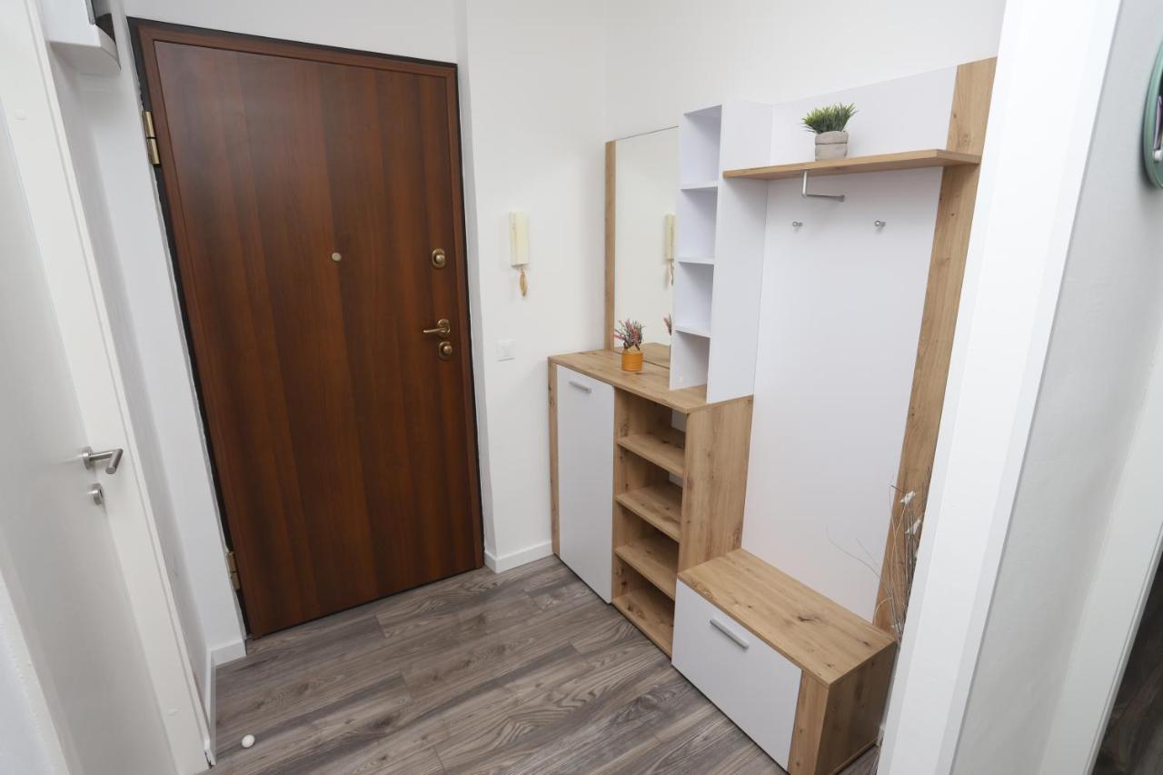 Apartman Perla Deluxe Πόρετς Εξωτερικό φωτογραφία