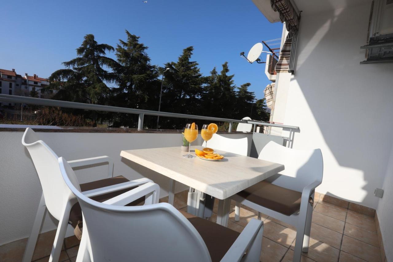 Apartman Perla Deluxe Πόρετς Εξωτερικό φωτογραφία